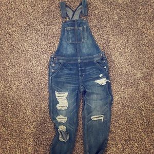 American Eagle Tomgirl Overalls